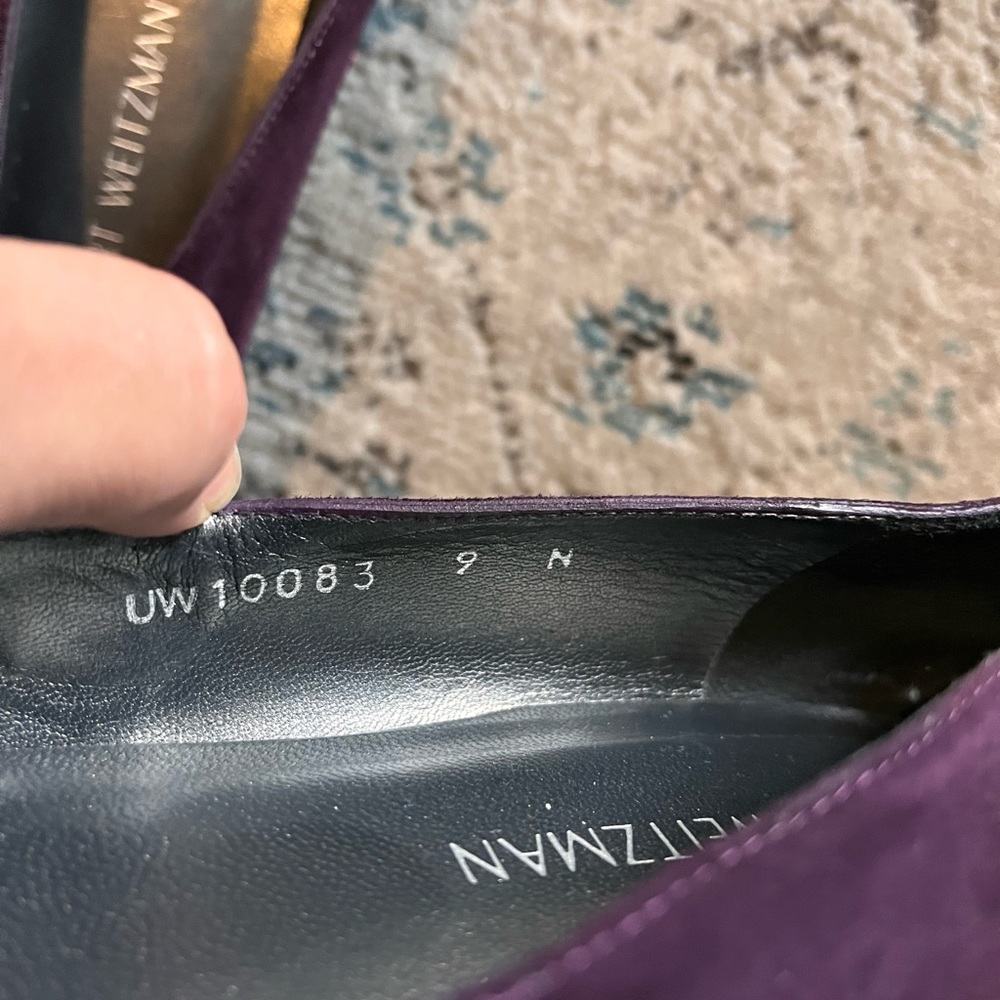 Stuart Weitzman - Picture 5 of 5